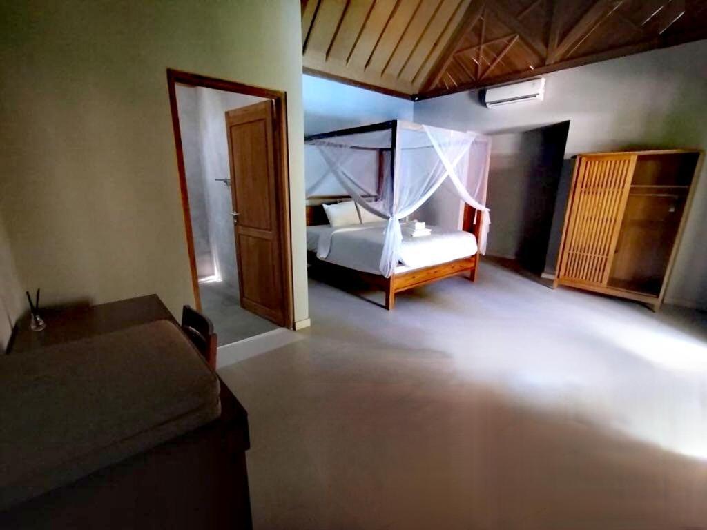 Villa Lova Sambirenteng Gretek Exterior foto